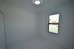 2267 French St, Fort Myers, FL 33916 - Photo 4