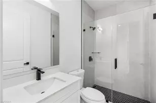 2213 NE 13th Ave, Cape Coral, FL 33909 - Photo 18