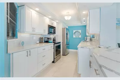 18120 San Carlos Blvd #PH2, Fort Myers Beach, FL 33931 - Photo 16