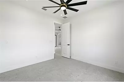 321 NE 15th Ter, Cape Coral, FL 33909 - Photo 32