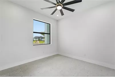 321 NE 15th Ter, Cape Coral, FL 33909 - Photo 20