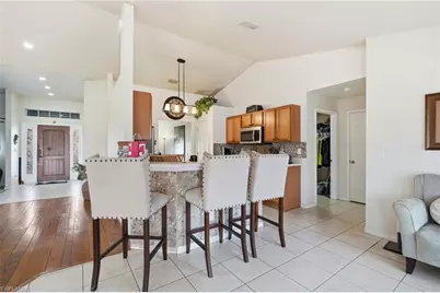 2701 NE 1st Pl, Cape Coral, FL 33909 - Photo 8