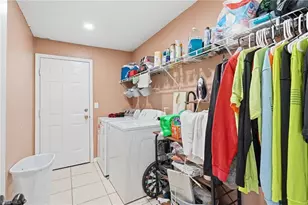 2701 NE 1st Pl, Cape Coral, FL 33909 - Photo 26