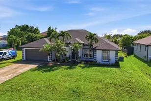 2701 NE 1st Pl, Cape Coral, FL 33909 - Photo 32