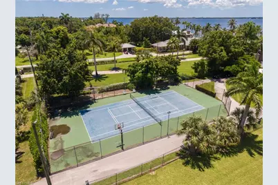 2430 McGregor Blvd, Fort Myers, FL 33901 - Photo 48