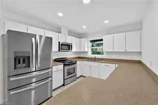 3314 Bassie Ct, Fort Myers, FL 33916 - Photo 8