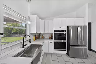 3734 SW 11th Ave, Cape Coral, FL 33914 - Photo 10