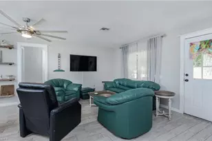 5243 Sunnybrook Ct, Cape Coral, FL 33904 - Photo 8