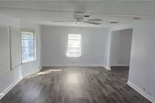 612 Pine Grove Ct, North Fort Myers, FL 33917 - Photo 2