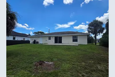 348 Rancho Ave, Lehigh Acres, FL 33974 - Photo 18