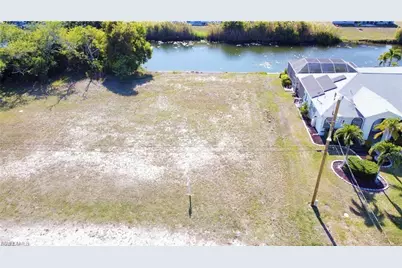 16 SE 8th Pl, Cape Coral, FL 33990 - Photo 1