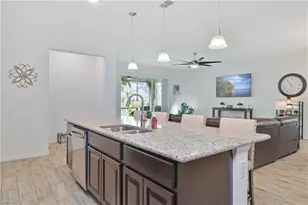 8784 Cascade Price Cir, North Fort Myers, FL 33917 - Photo 14