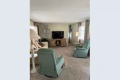 3130 Mercury Ln, North Fort Myers, FL 33903 - Photo 4