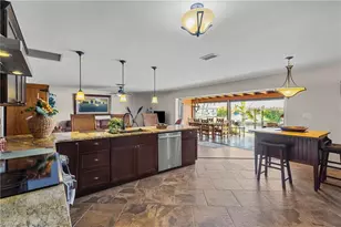 4536 Vinsetta Ave, North Fort Myers, FL 33903 - Photo 10