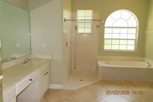 2610 52nd Ave NE, Naples, FL 34120 - Photo 6