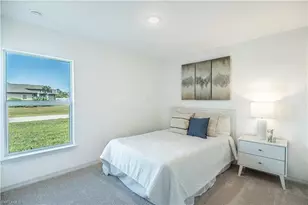 322 NE 25th St, Cape Coral, FL 33909 - Photo 8