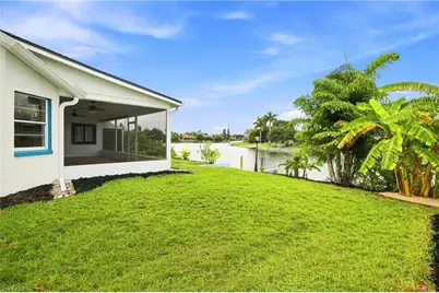 28 NE 19th Ct, Cape Coral, FL 33909 - Photo 4