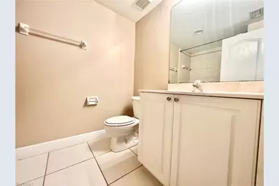 4175 Castilla Cir #203, Fort Myers, FL 33916 - Photo 8