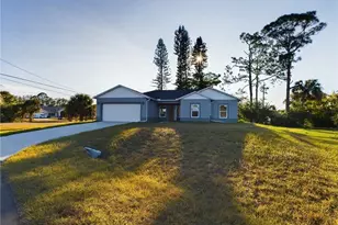 15 Hampton Ave, Lehigh Acres, FL 33936 - Photo 4