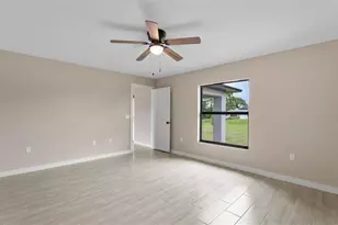 4535 San Antonio Ln, Bonita Springs, FL 34135 - Photo 10