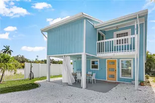 2430 Orange St, Saint James City, FL 33956 - Photo 2