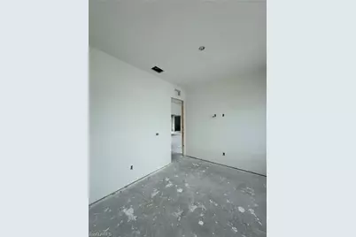 3105 NW 17th Ln, Cape Coral, FL 33993 - Photo 32