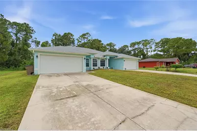 4613 29th St SW, Lehigh Acres, FL 33973 - Photo 2