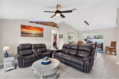 3118 SE 8th Pl, Cape Coral, FL 33904 - Photo 4