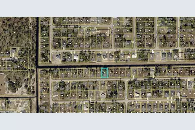 1127 Damen St E, Lehigh Acres, FL 33974 - Photo 2