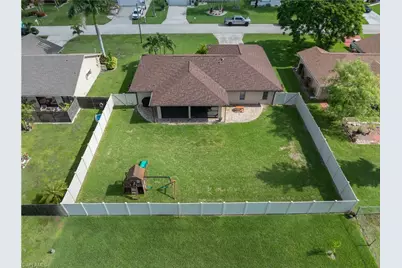 226 SW 44th Ter, Cape Coral, FL 33914 - Photo 28