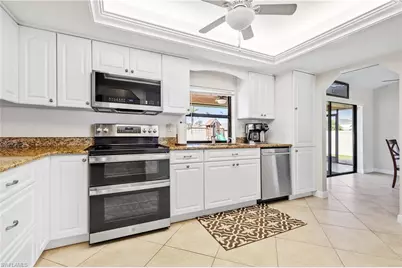 226 SW 44th Ter, Cape Coral, FL 33914 - Photo 10