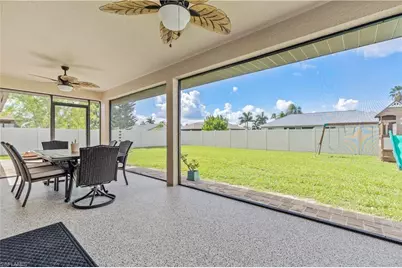 226 SW 44th Ter, Cape Coral, FL 33914 - Photo 24