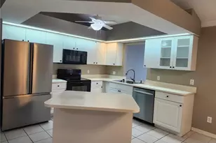 1707 SW 2nd Terrace, Cape Coral, FL 33991 - Photo 4