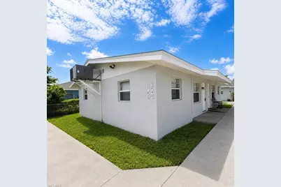 3240 Dora St, Fort Myers, FL 33916 - Photo 12