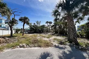 126 Palermo Cir, Fort Myers Beach, FL 33931 - Photo 1