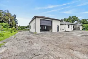 7961 Bartholomew Dr, North Fort Myers, FL 33917 - Photo 32