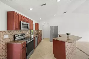 1416 SE 19th St, Cape Coral, FL 33990 - Photo 6