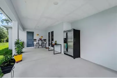 6040 Keystone Cir, Labelle, FL 33935 - Photo 12
