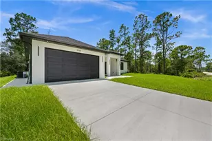 2102 East 13th Street, Lehigh Acres, FL 33972 - Photo 4