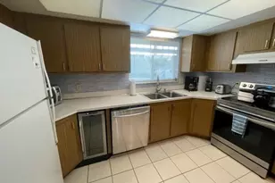 4396 Bowsprit Ct, Fort Myers, FL 33919 - Photo 2