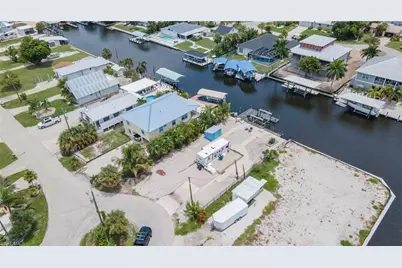 2692 N Ibis Ct, Saint James City, FL 33956 - Photo 12