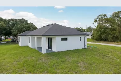 466 Laconic Ave, Lehigh Acres, FL 33974 - Photo 22