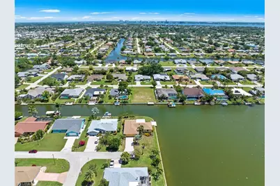 219 SE 19th Ct, Cape Coral, FL 33990 - Photo 50