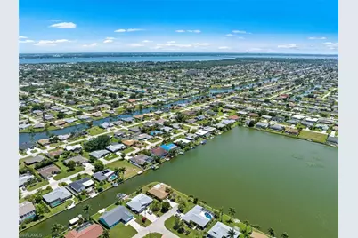 219 SE 19th Ct, Cape Coral, FL 33990 - Photo 48