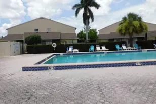 5235 Cedarbend Dr, Fort Myers, FL 33919 - Photo 18