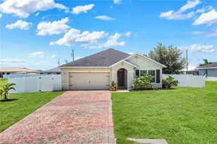 511 NW 26th St, Cape Coral, FL 33993 - Photo 4