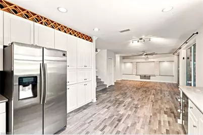 13031 Shoreside Ct, Fort Myers, FL 33913 - Photo 10