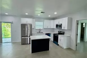 11212 4th Ave, Punta Gorda, FL 33955 - Photo 2