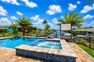 3611 Gulfstream Pkwy, Cape Coral, FL 33993 - Photo 4