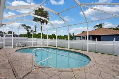 3705 Kilarney St, Fort Myers, FL 33905 - Photo 2
